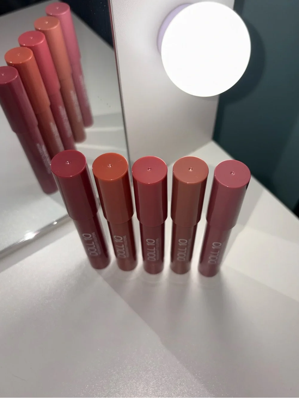 Doll 10 One Kiss At A Time Holiday Lip Crayon Collection